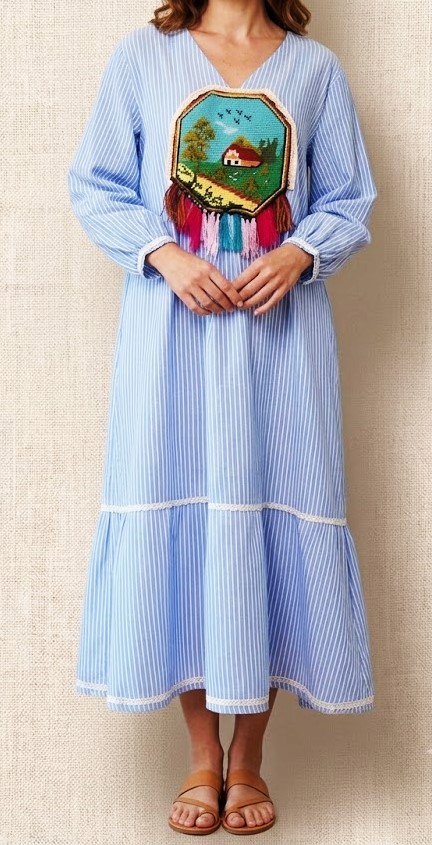 Rochie Maxi în Dungi cu Aplicație Folk și Ciucuri — Photo 10